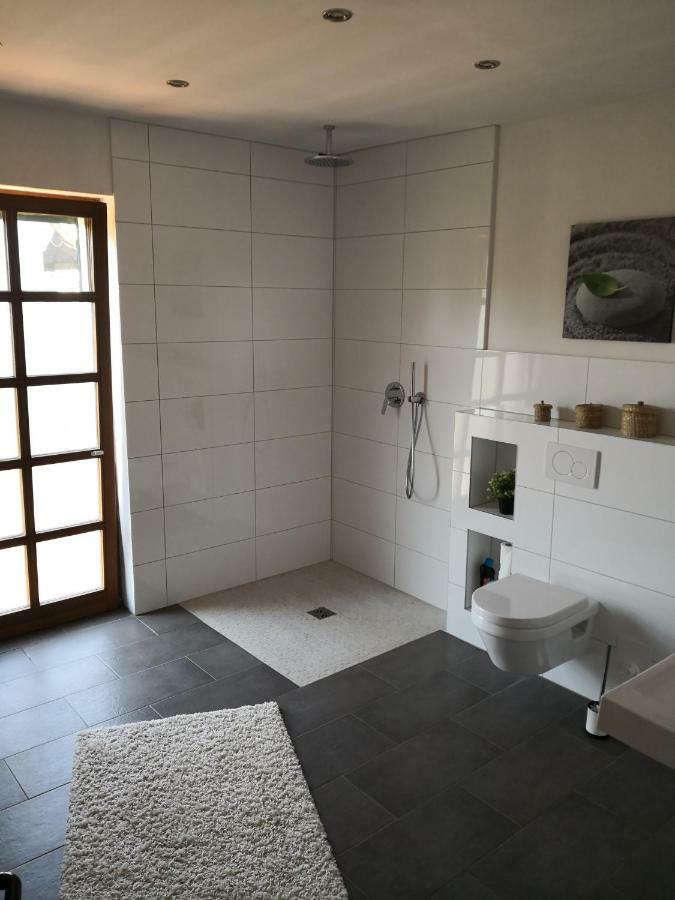 Apartment Ferienwohnung Emmerthal Auch Fuer Monteure Fewo Kültér fotó